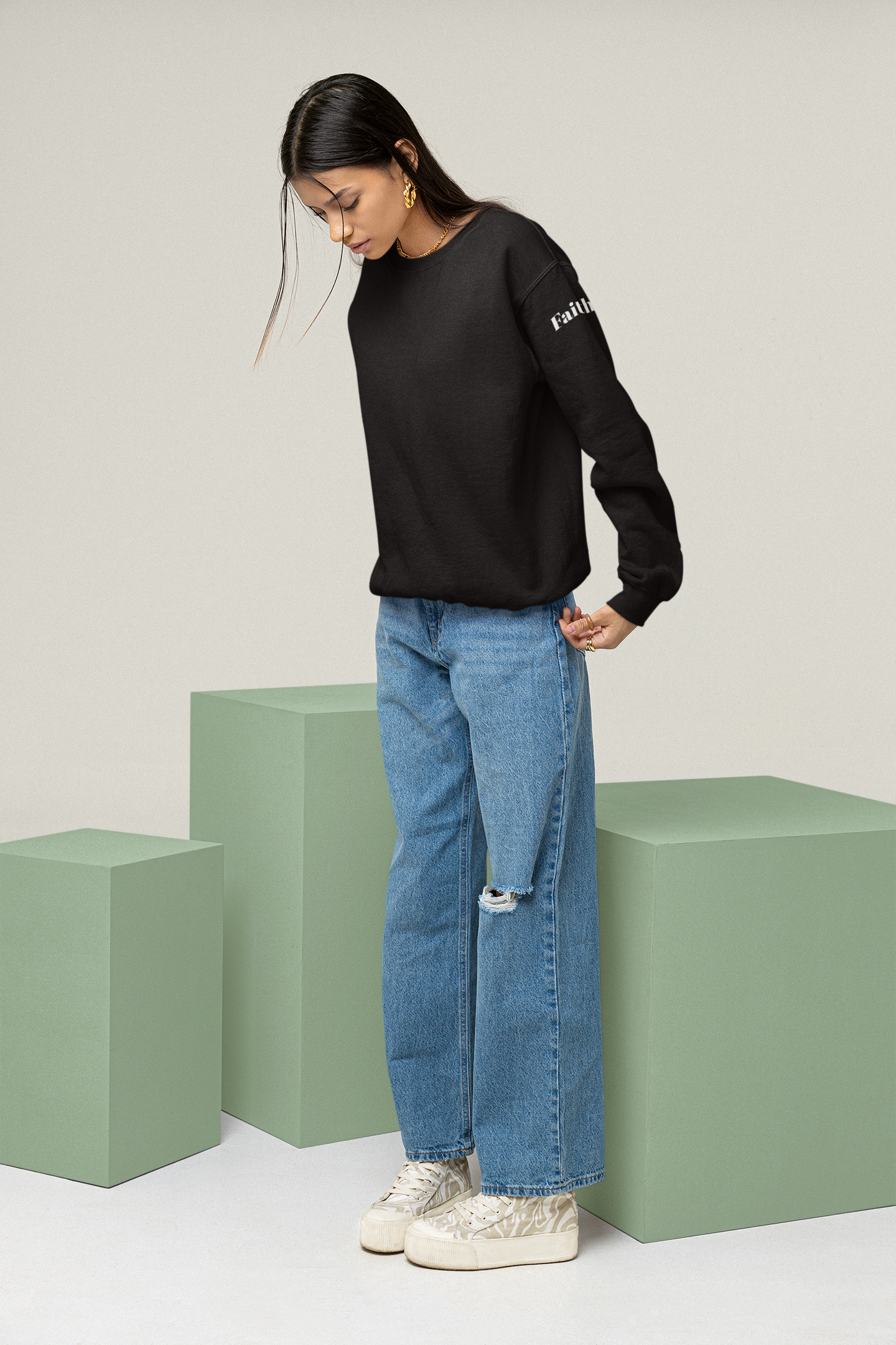 FAITH | Heavy Blend™ Crewneck Sweatshirt